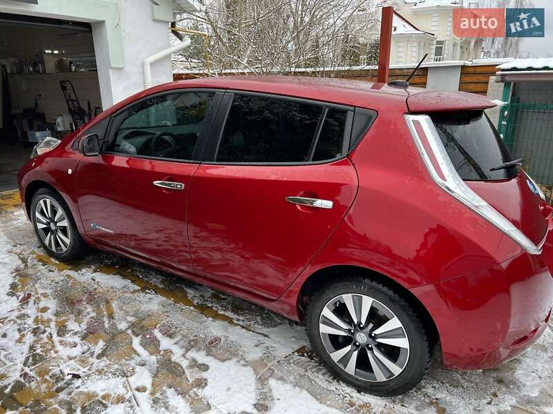 Nissan Leaf 2015