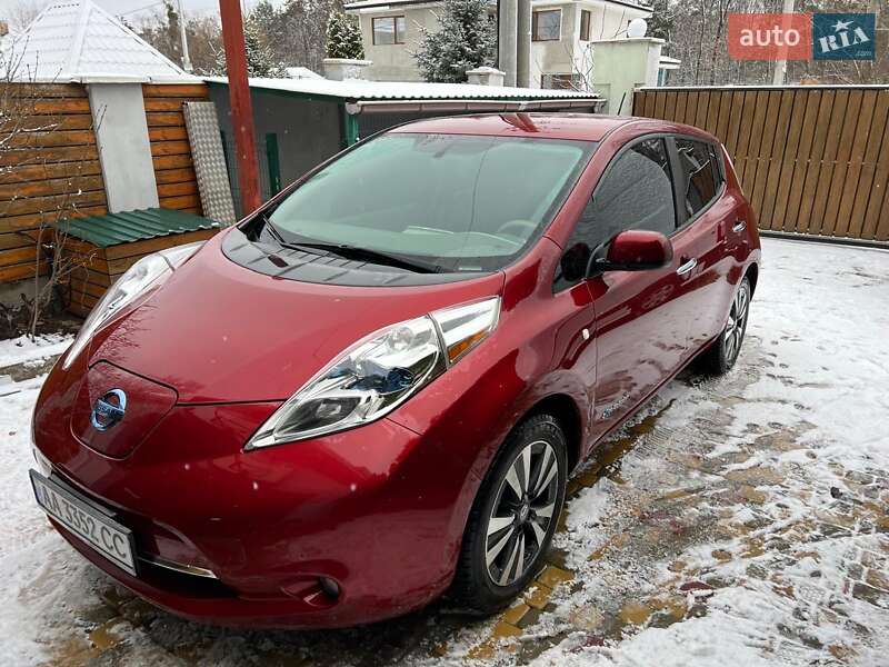 Nissan Leaf 2015