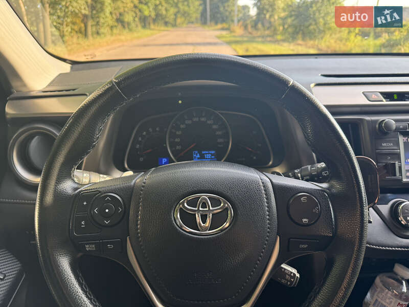 Toyota RAV4 2014