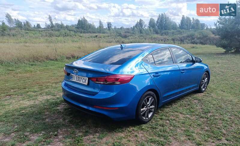 Hyundai Elantra 2016