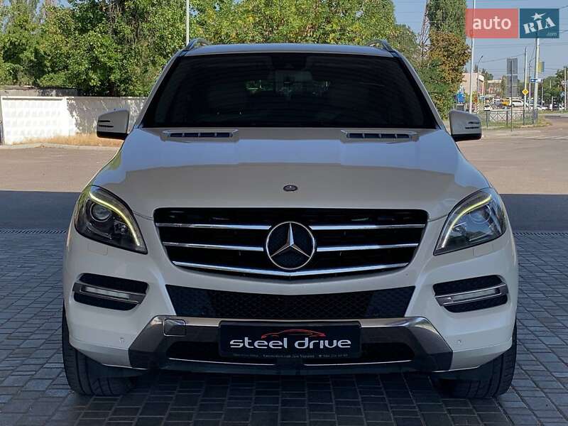 Mercedes-Benz M-Class 2012