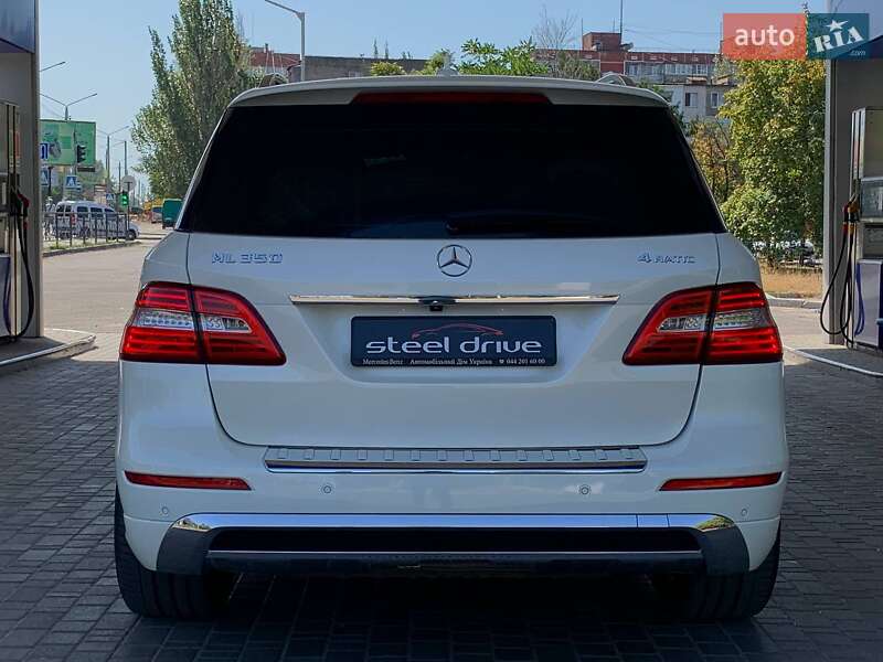 Mercedes-Benz M-Class 2012