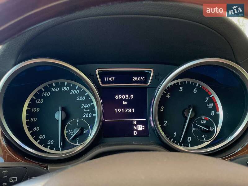 Mercedes-Benz M-Class 2012