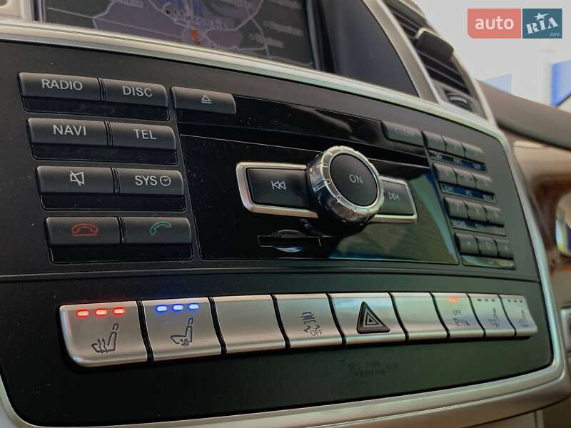 Mercedes-Benz M-Class 2012