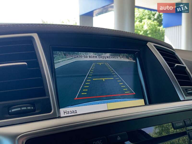 Mercedes-Benz M-Class 2012