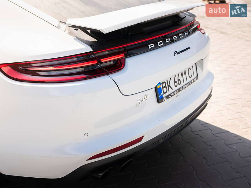 Porsche Panamera 2017