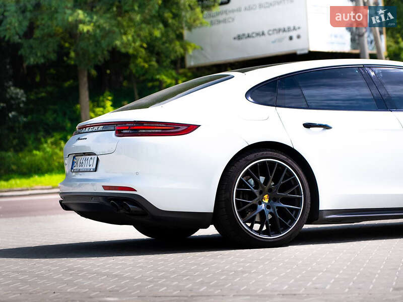 Porsche Panamera 2017