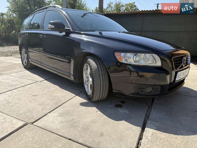 Volvo V50 2010