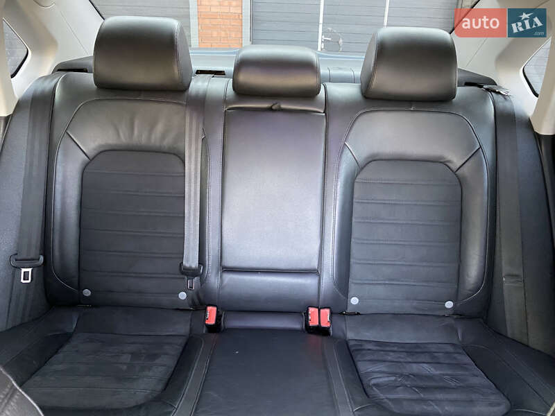 Volkswagen Passat 2012