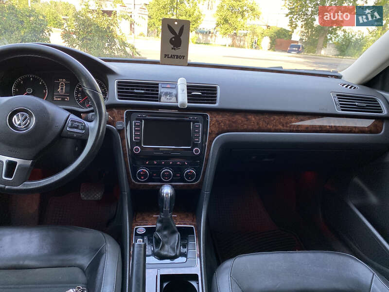 Volkswagen Passat 2012