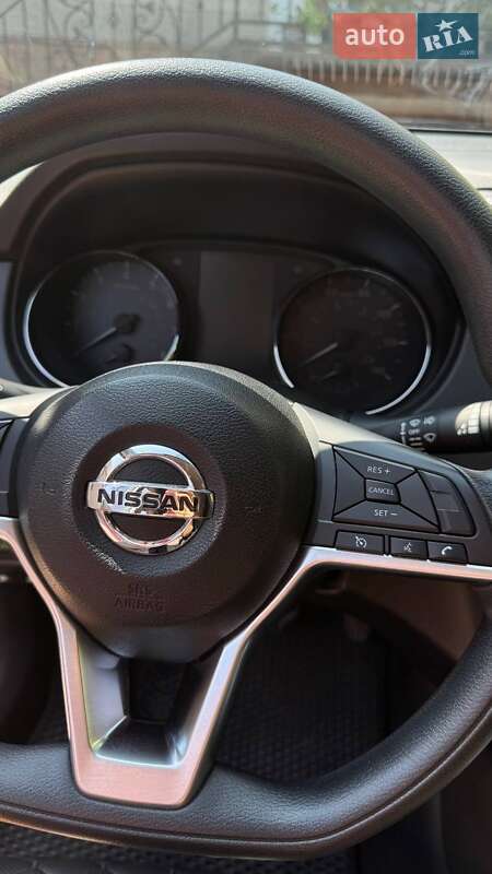 Nissan Rogue Sport 2019