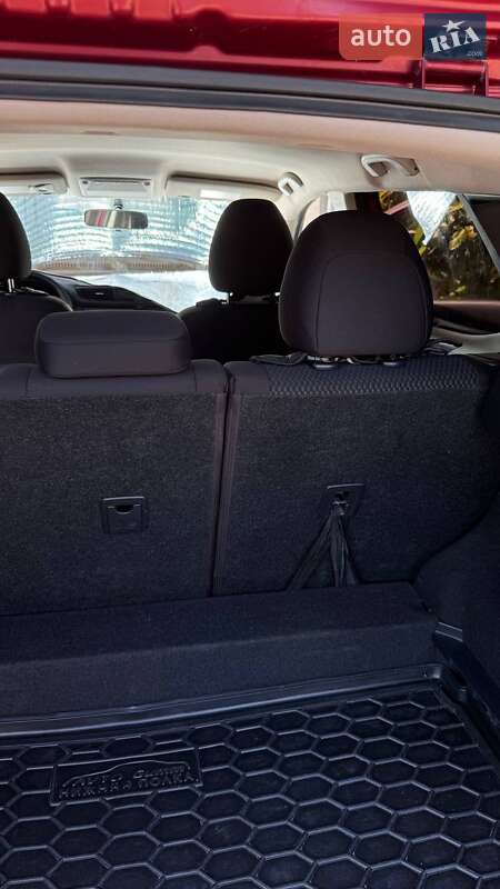 Nissan Rogue Sport 2019