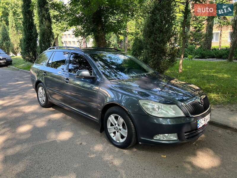 Skoda Octavia 2011