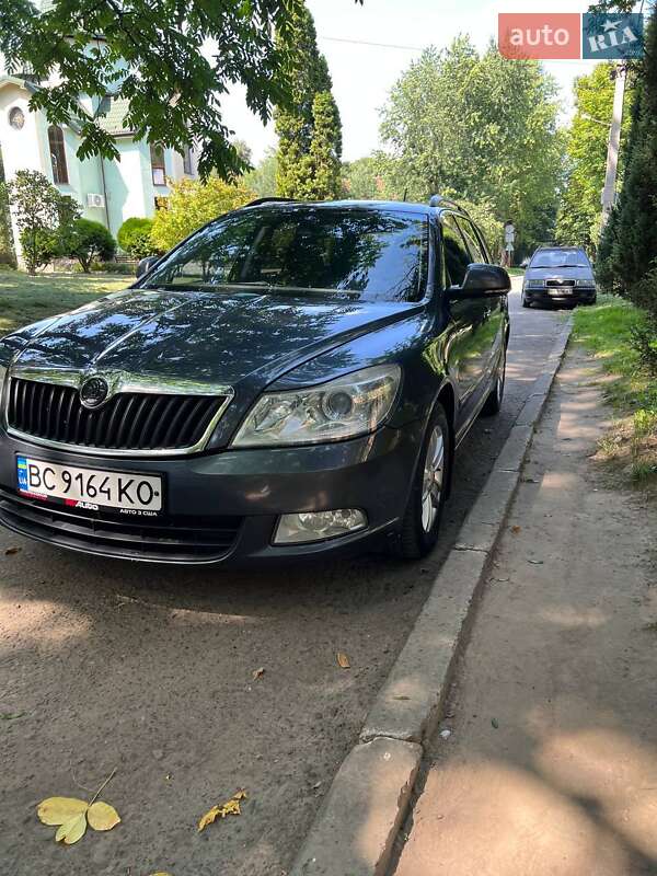 Skoda Octavia 2011