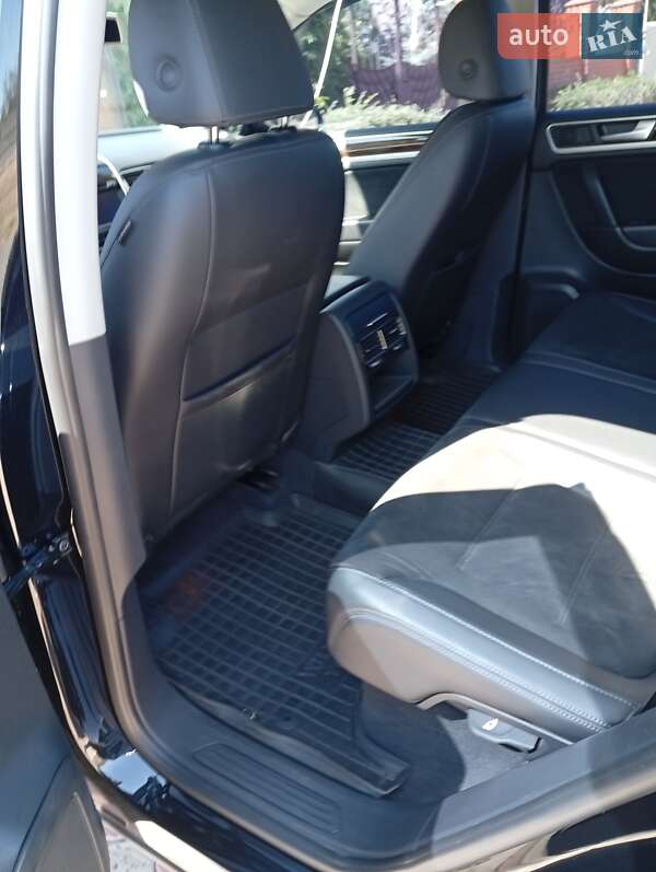 Volkswagen Touareg 2014