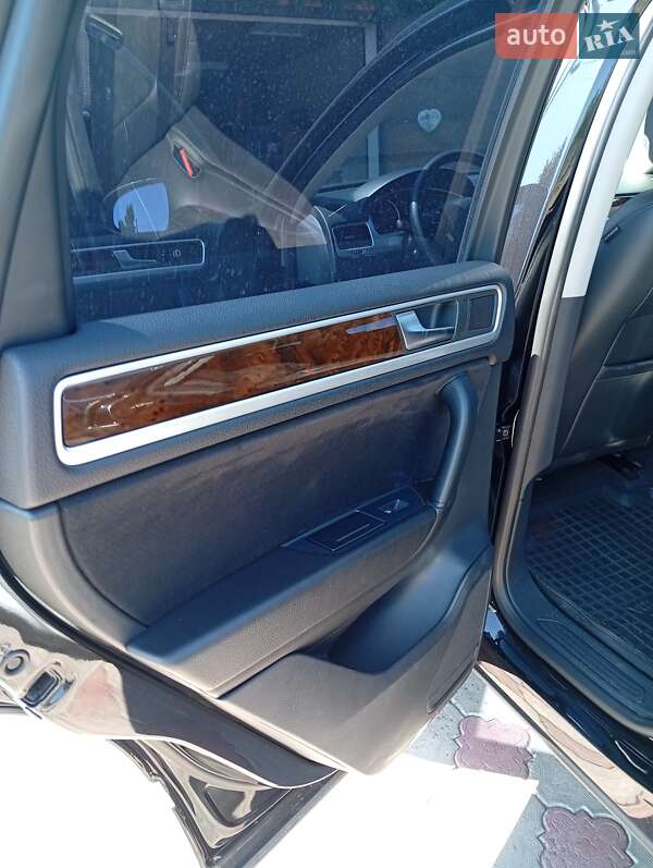 Volkswagen Touareg 2014