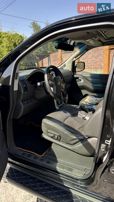 Nissan Pathfinder 2014