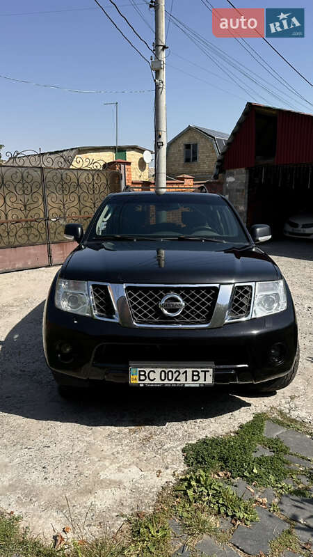 Nissan Pathfinder 2014