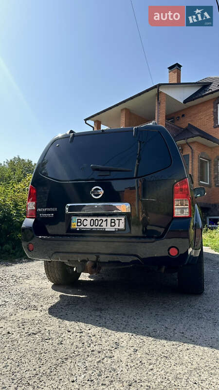 Nissan Pathfinder 2014