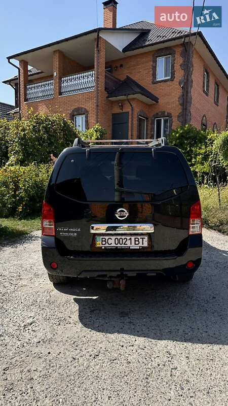 Nissan Pathfinder 2014