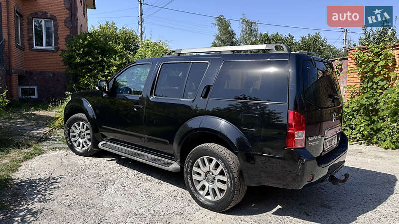 Nissan Pathfinder 2014