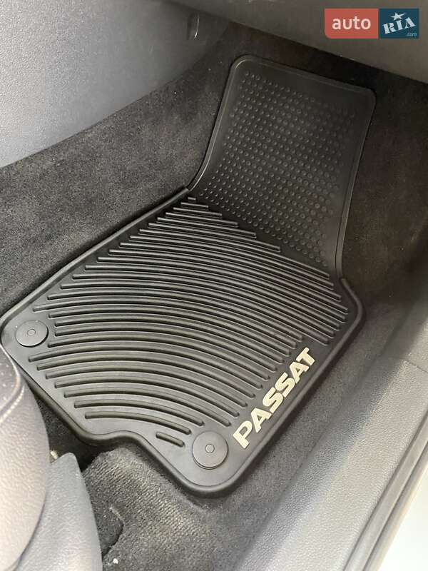 Volkswagen Passat 2013