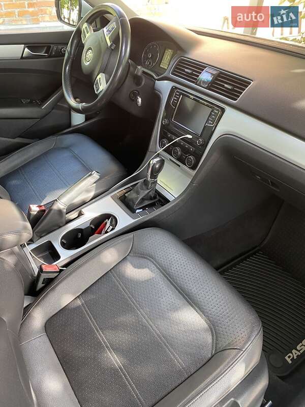 Volkswagen Passat 2013