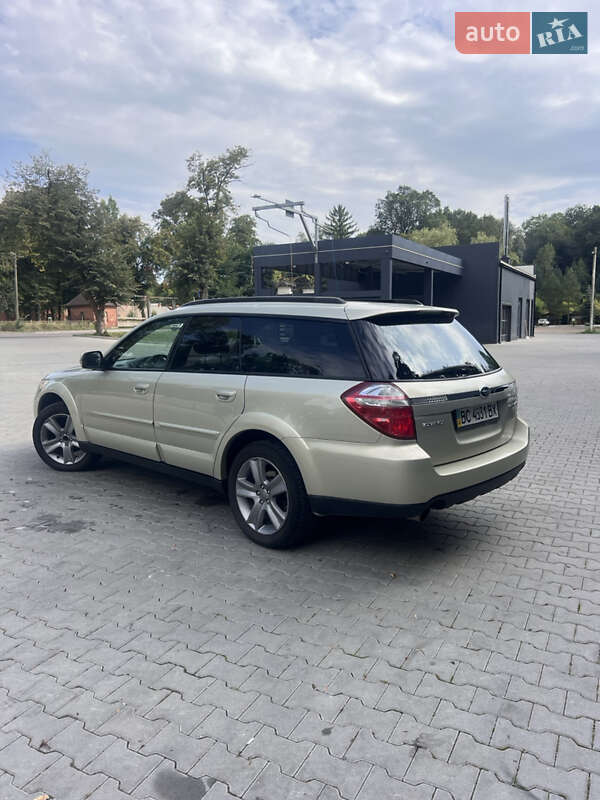 Subaru Outback 2009