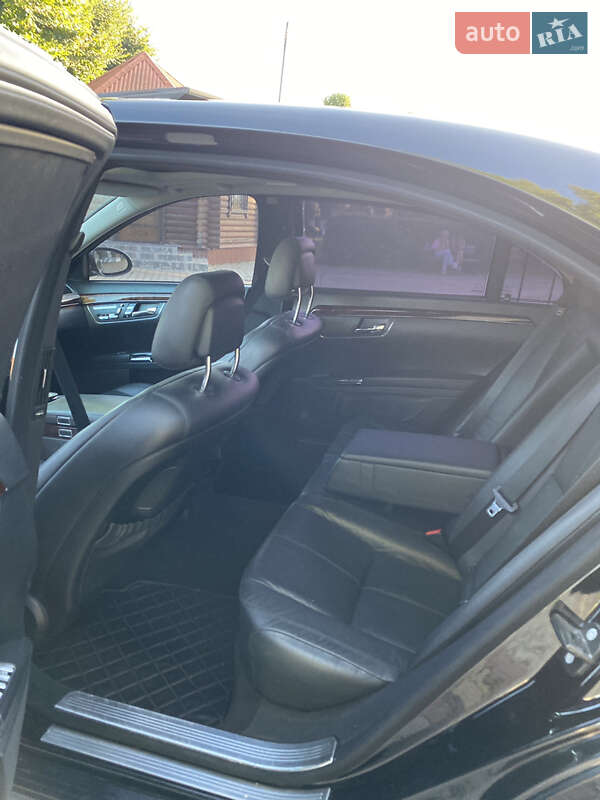 Mercedes-Benz S-Class 2007