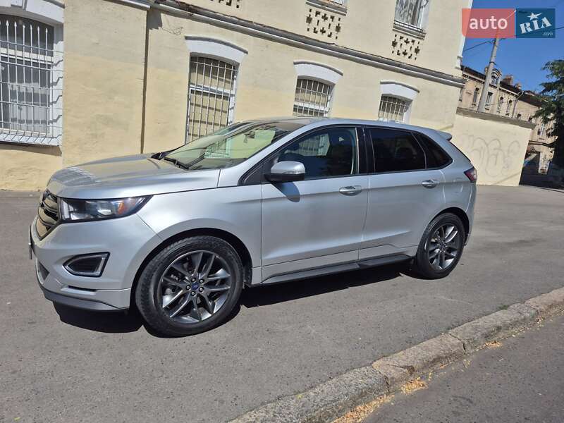 Ford Edge 2015