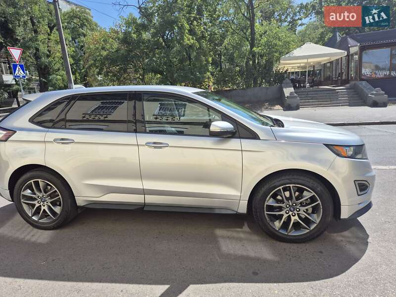 Ford Edge 2015