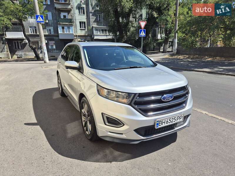 Ford Edge 2015