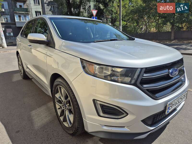 Ford Edge 2015