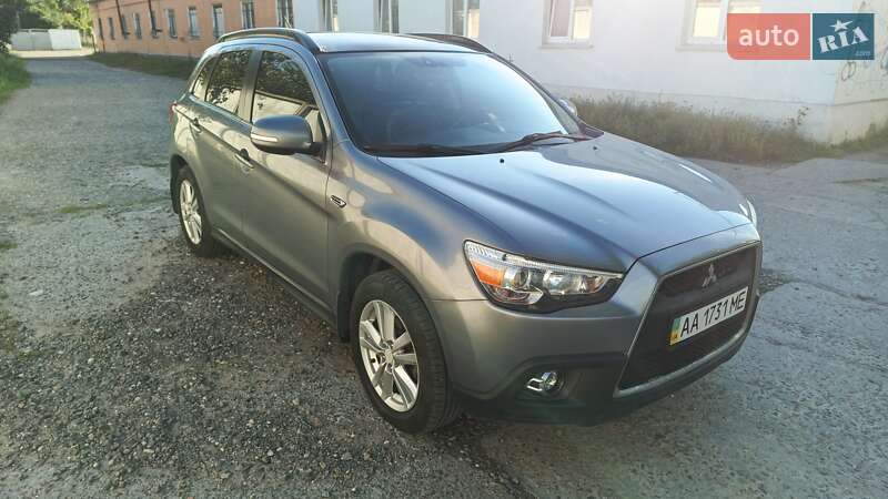 Mitsubishi ASX 2011