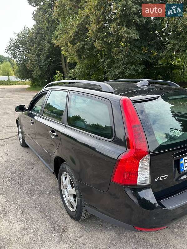 Volvo V50 2008