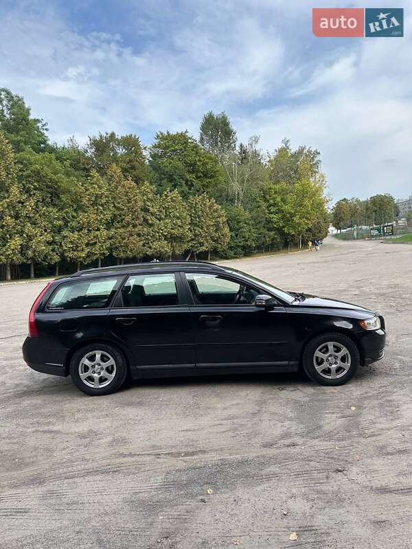 Volvo V50 2008