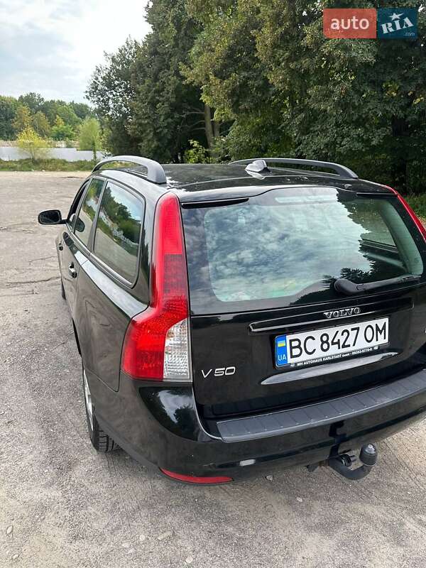 Volvo V50 2008