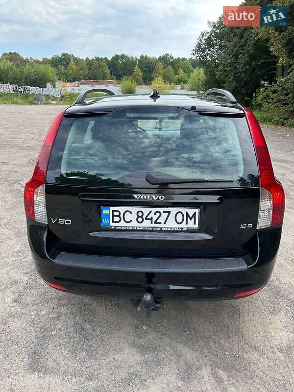 Volvo V50 2008
