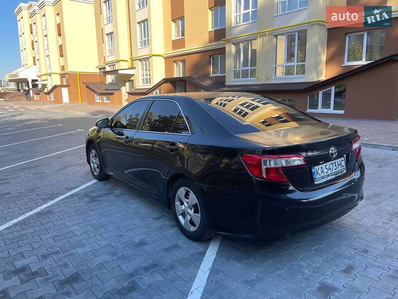 Toyota Camry 2015