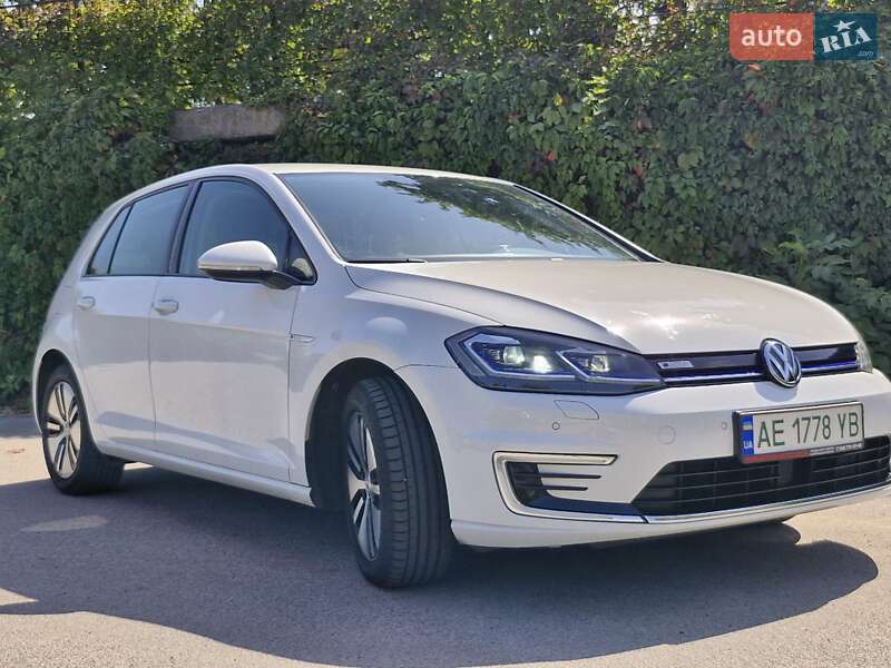 Volkswagen e-Golf 2020