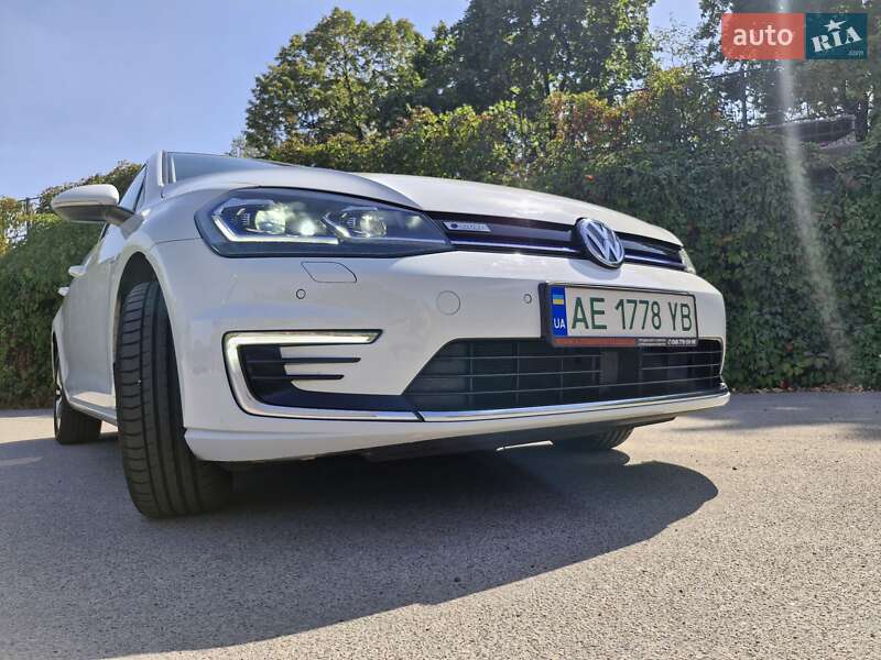 Volkswagen e-Golf 2020