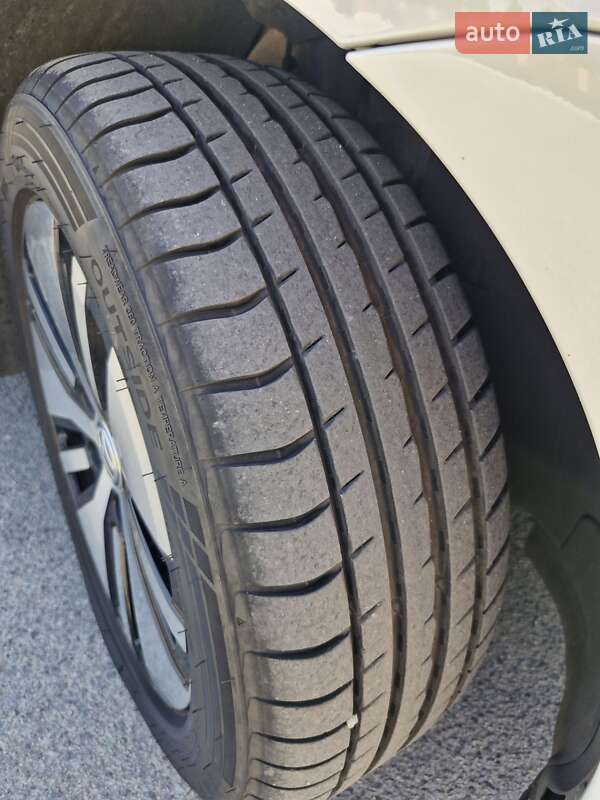 Volkswagen e-Golf 2020