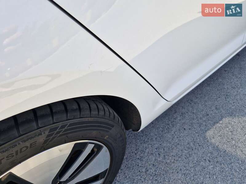 Volkswagen e-Golf 2020