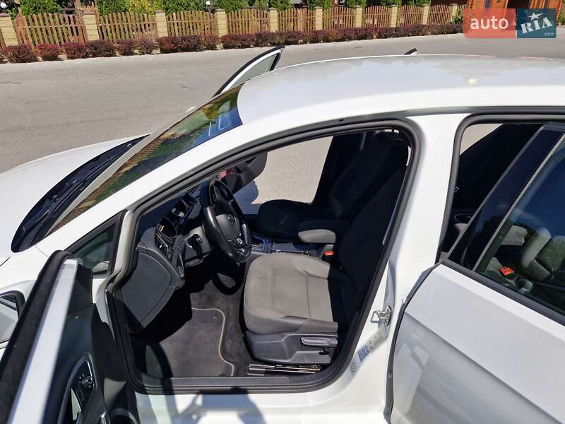 Volkswagen e-Golf 2020