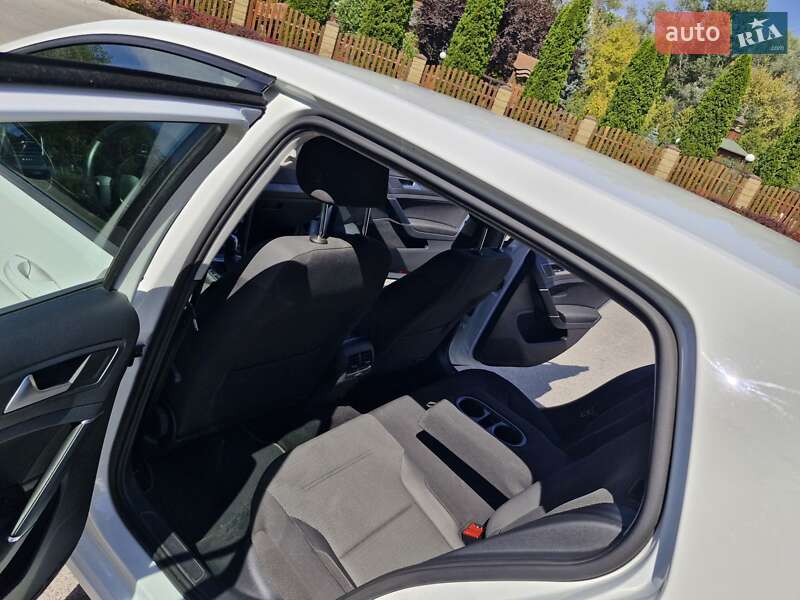 Volkswagen e-Golf 2020