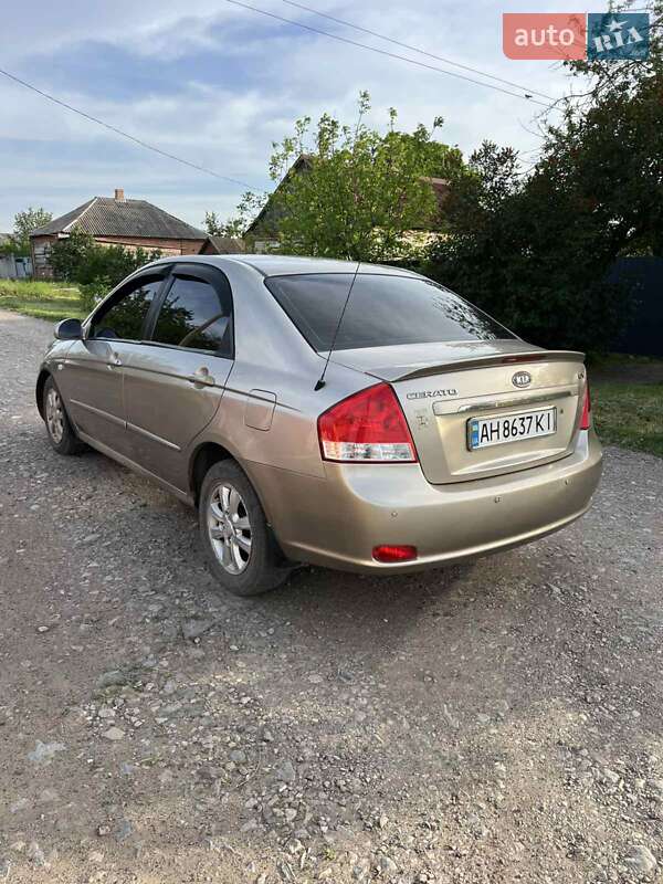 Kia Cerato 2007