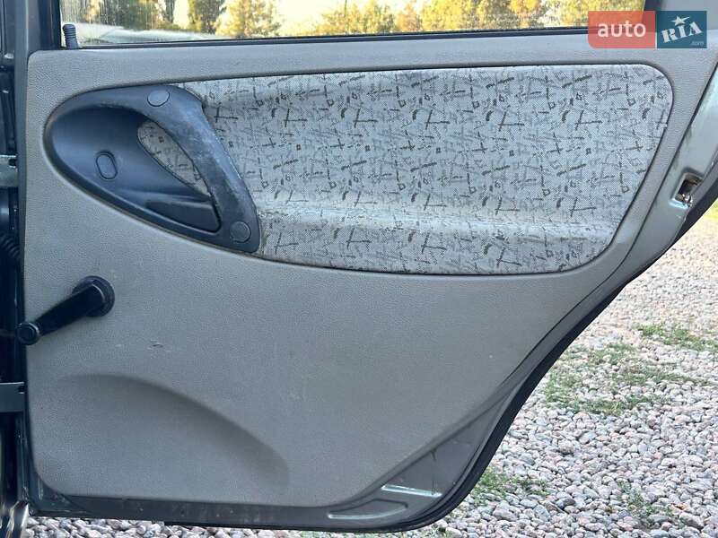 ВАЗ / Lada 1119 Калина 2007