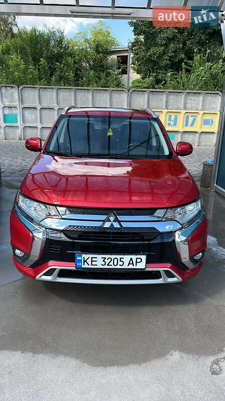 Mitsubishi Outlander 2019