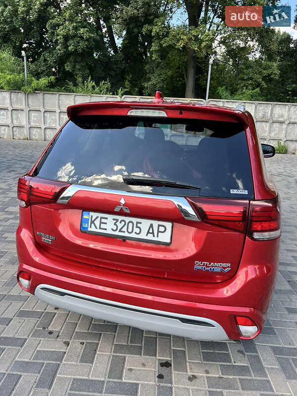 Mitsubishi Outlander 2019