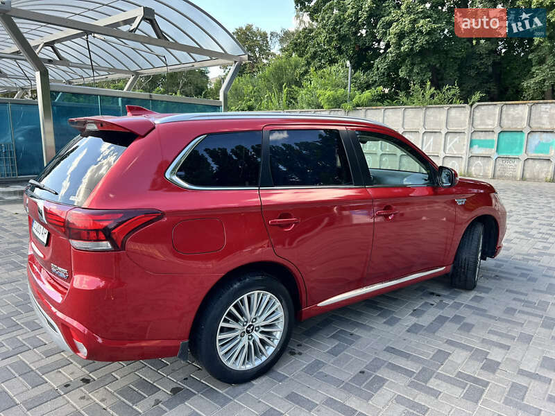 Mitsubishi Outlander 2019